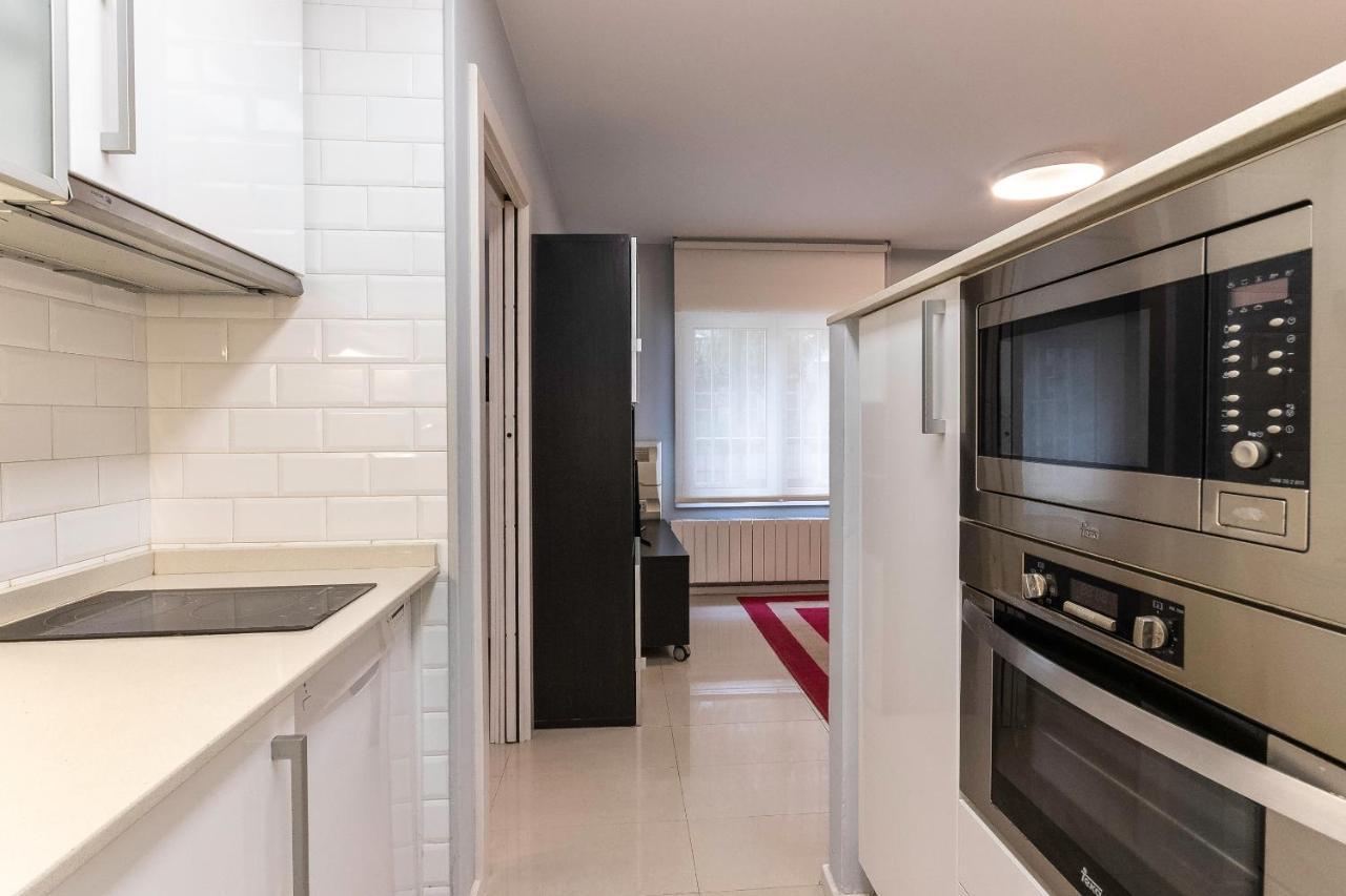 Appartamento Apartamento En Centro De Bilbao, Deusto Esterno foto