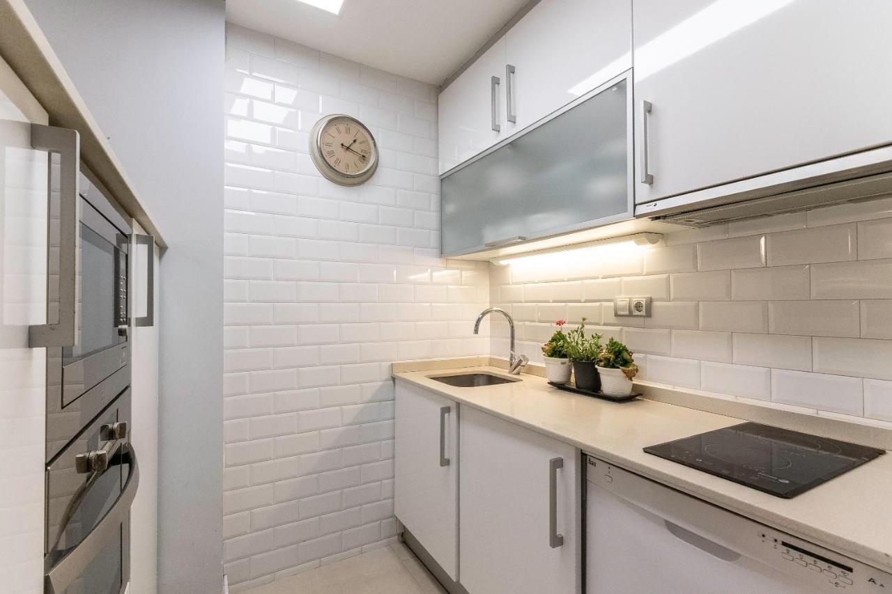 Appartamento Apartamento En Centro De Bilbao, Deusto Esterno foto