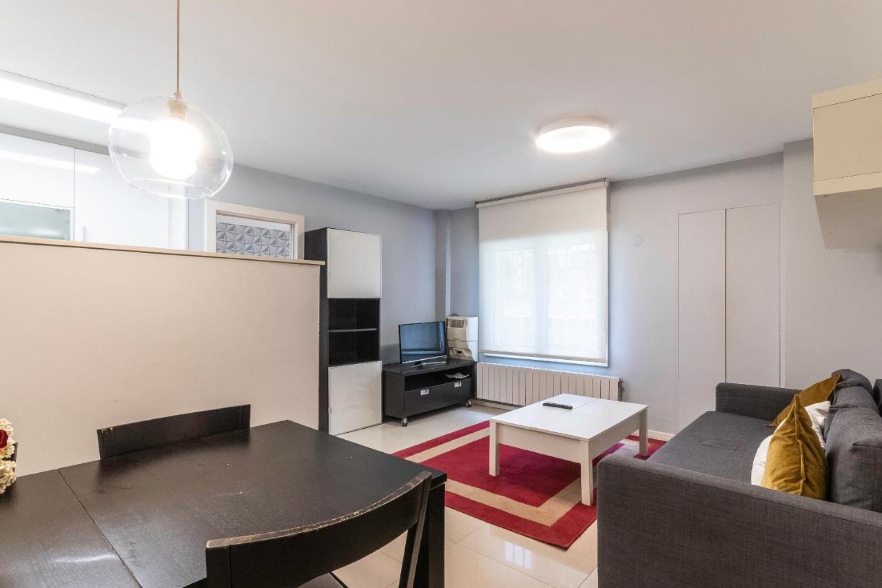 Appartamento Apartamento En Centro De Bilbao, Deusto Esterno foto