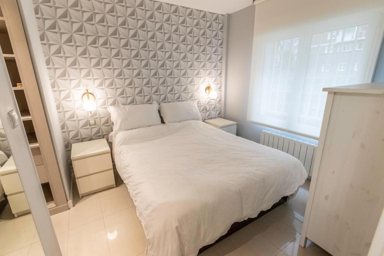 Appartamento Apartamento En Centro De Bilbao, Deusto Esterno foto
