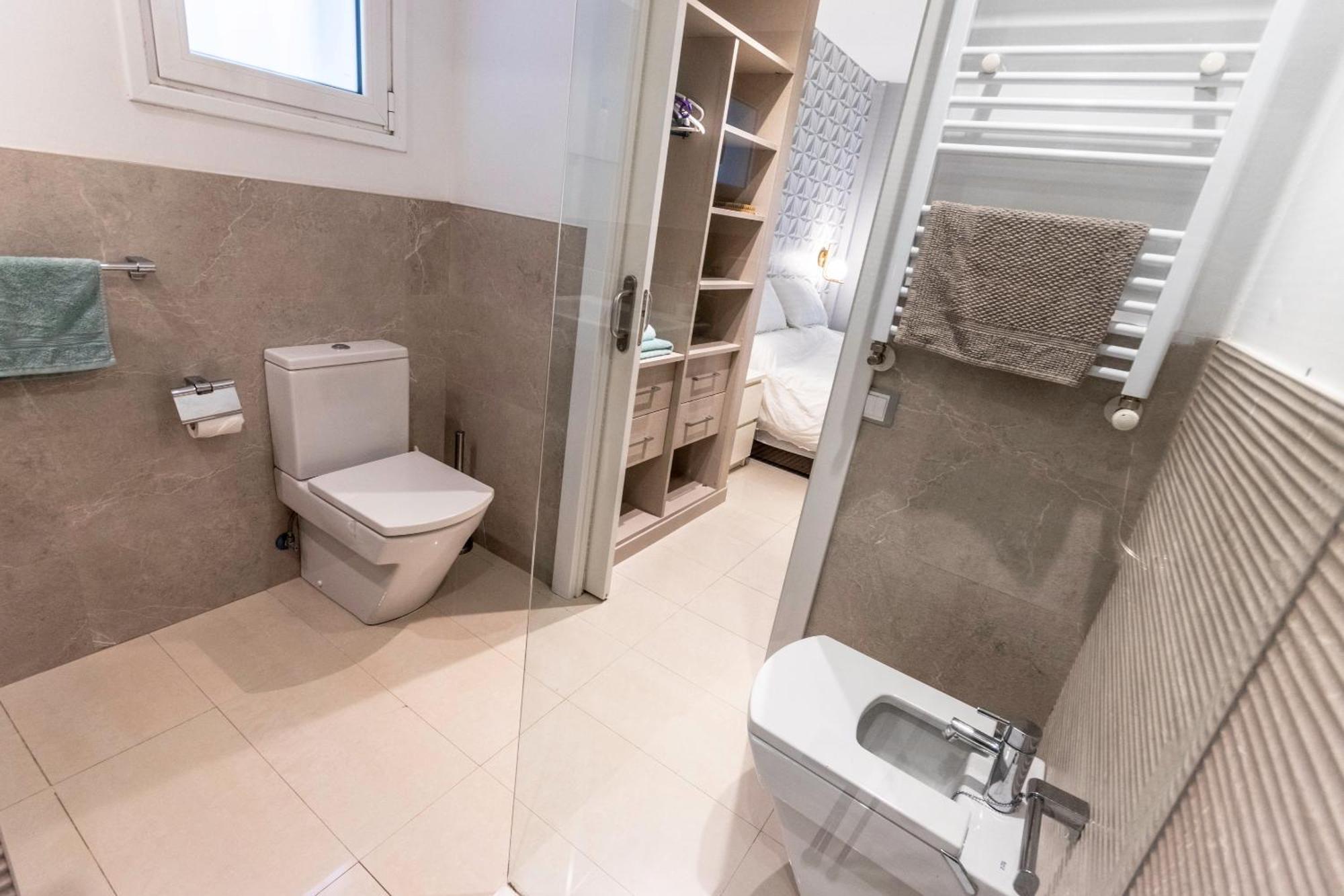 Appartamento Apartamento En Centro De Bilbao, Deusto Esterno foto
